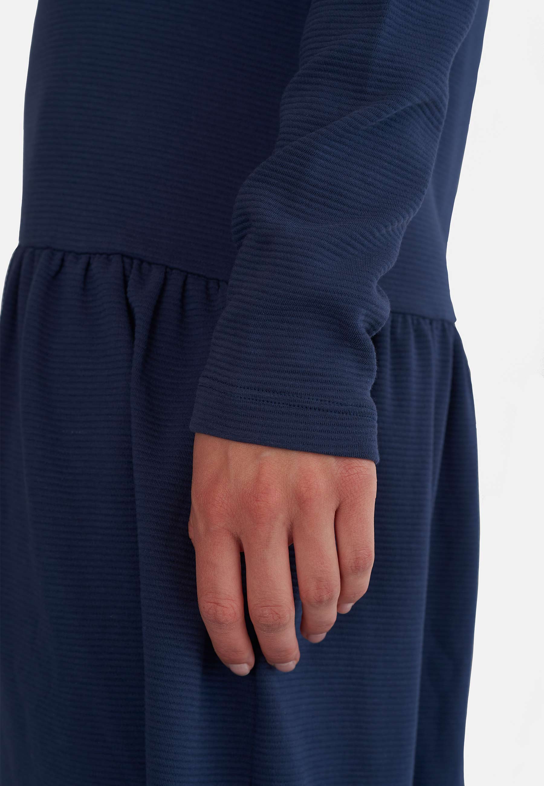 GROBUND Maren kjolen - den med lange ærmer