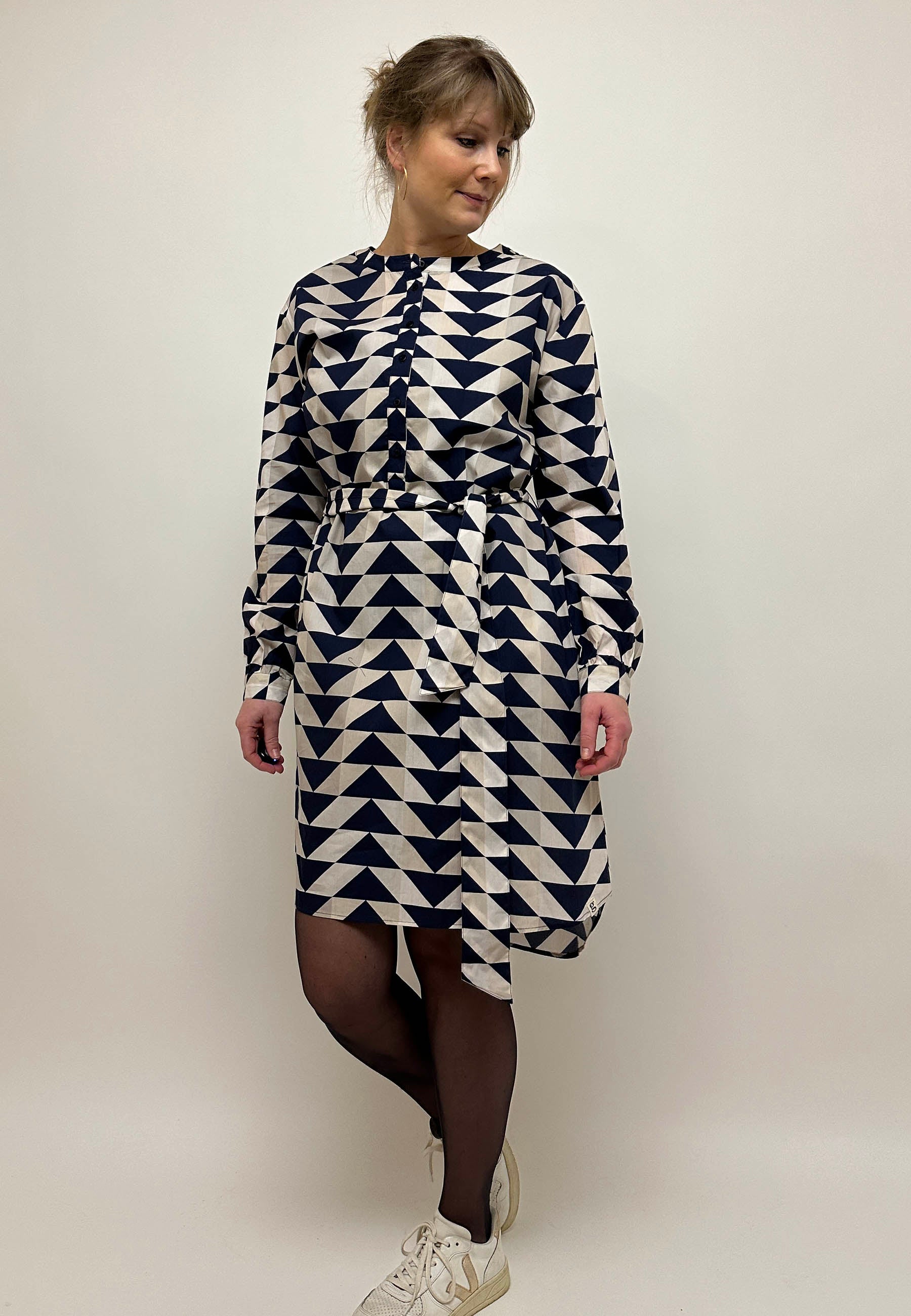 GROBUND Maalia skjortekjolen - den i blåt quilt-mønster