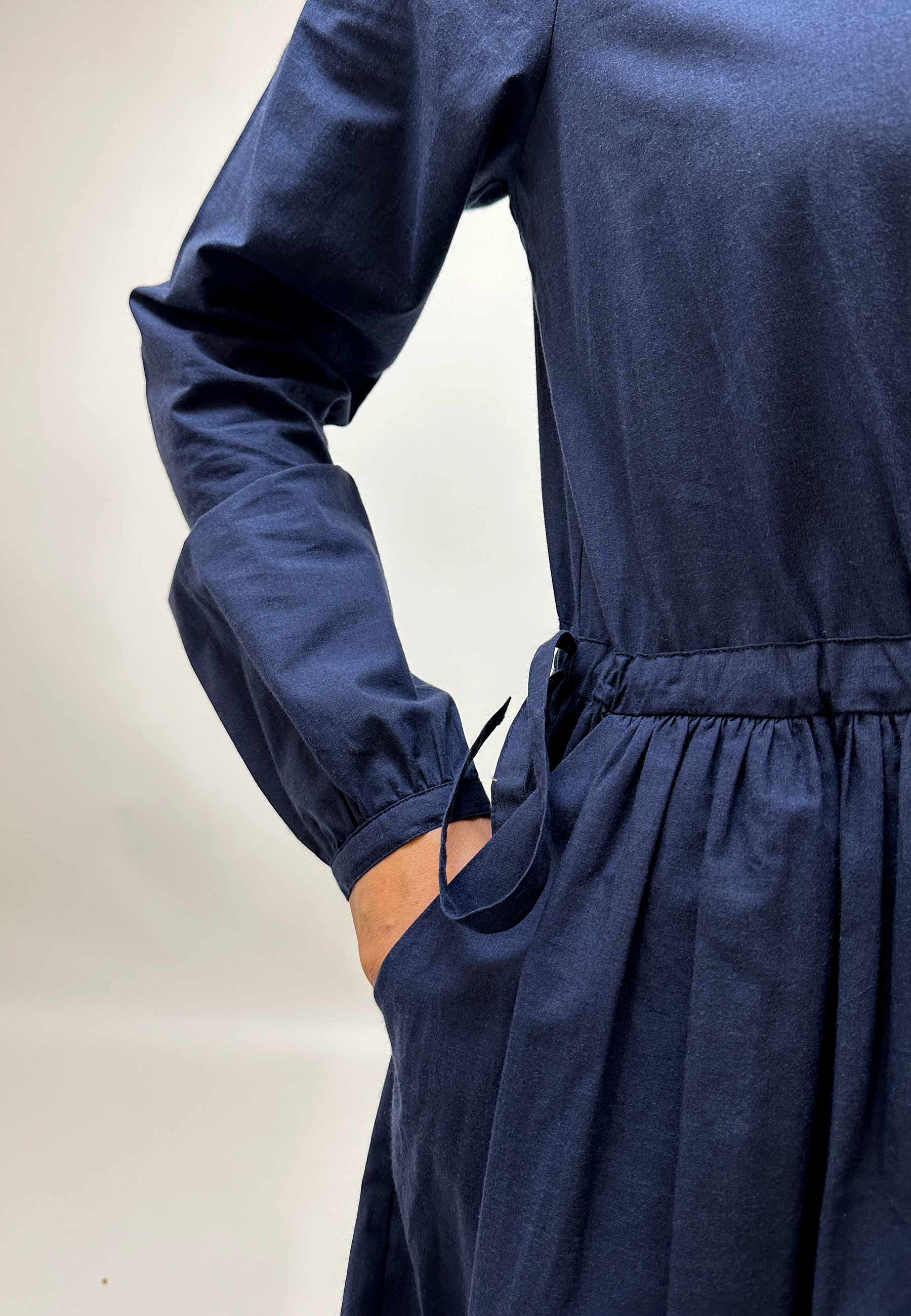 GROBUND Agnete kjolen - den i mørkeblå melange