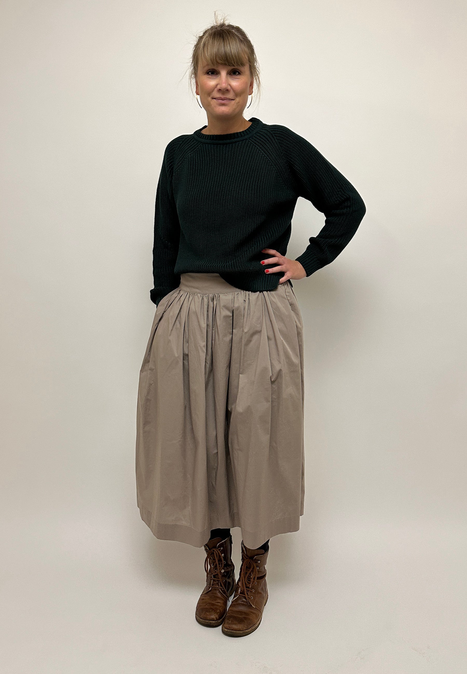 GROBUND Mette nederdelen - den lange i moler