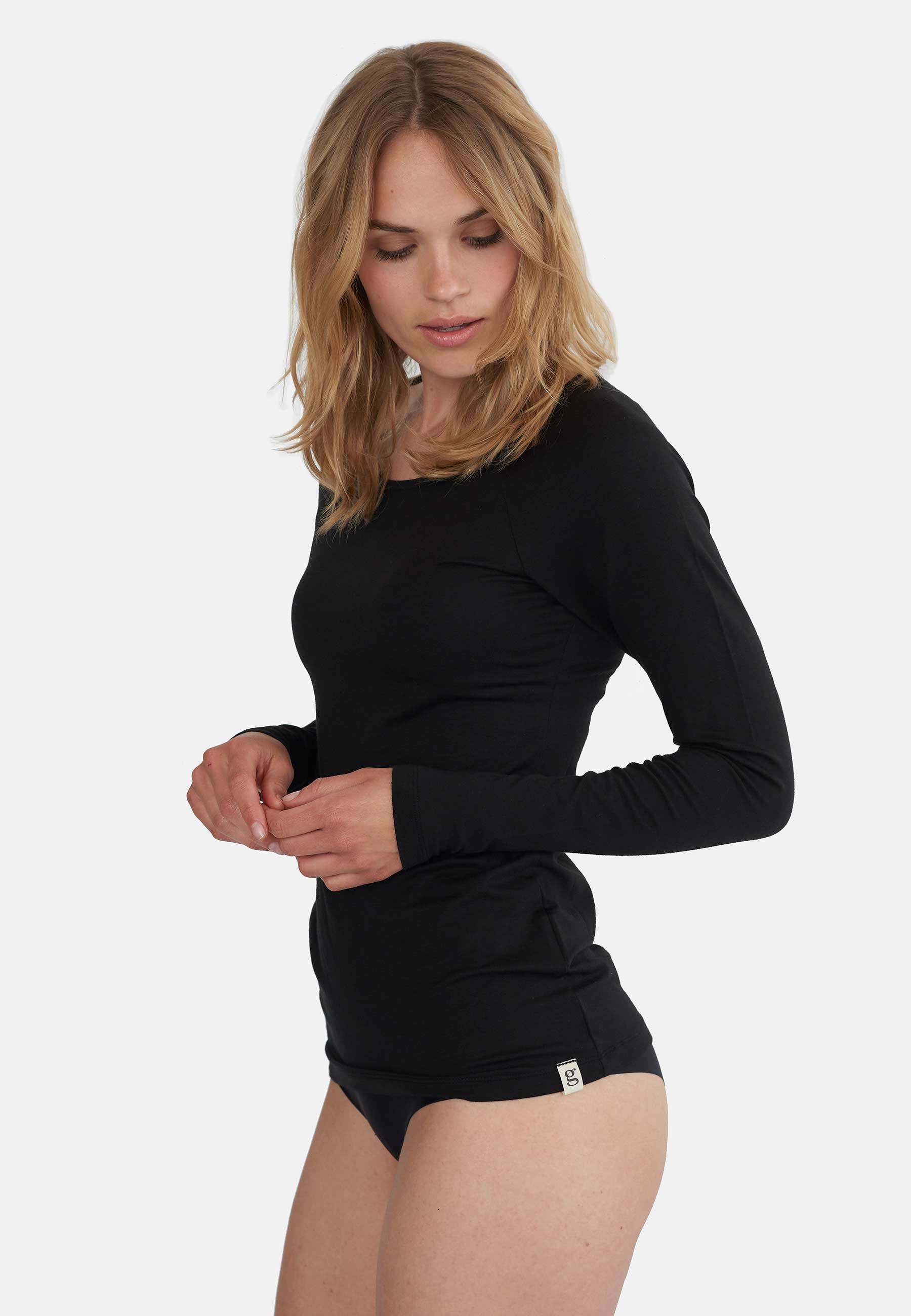 GROBUND Solvej blusen - den sorte i Tencel