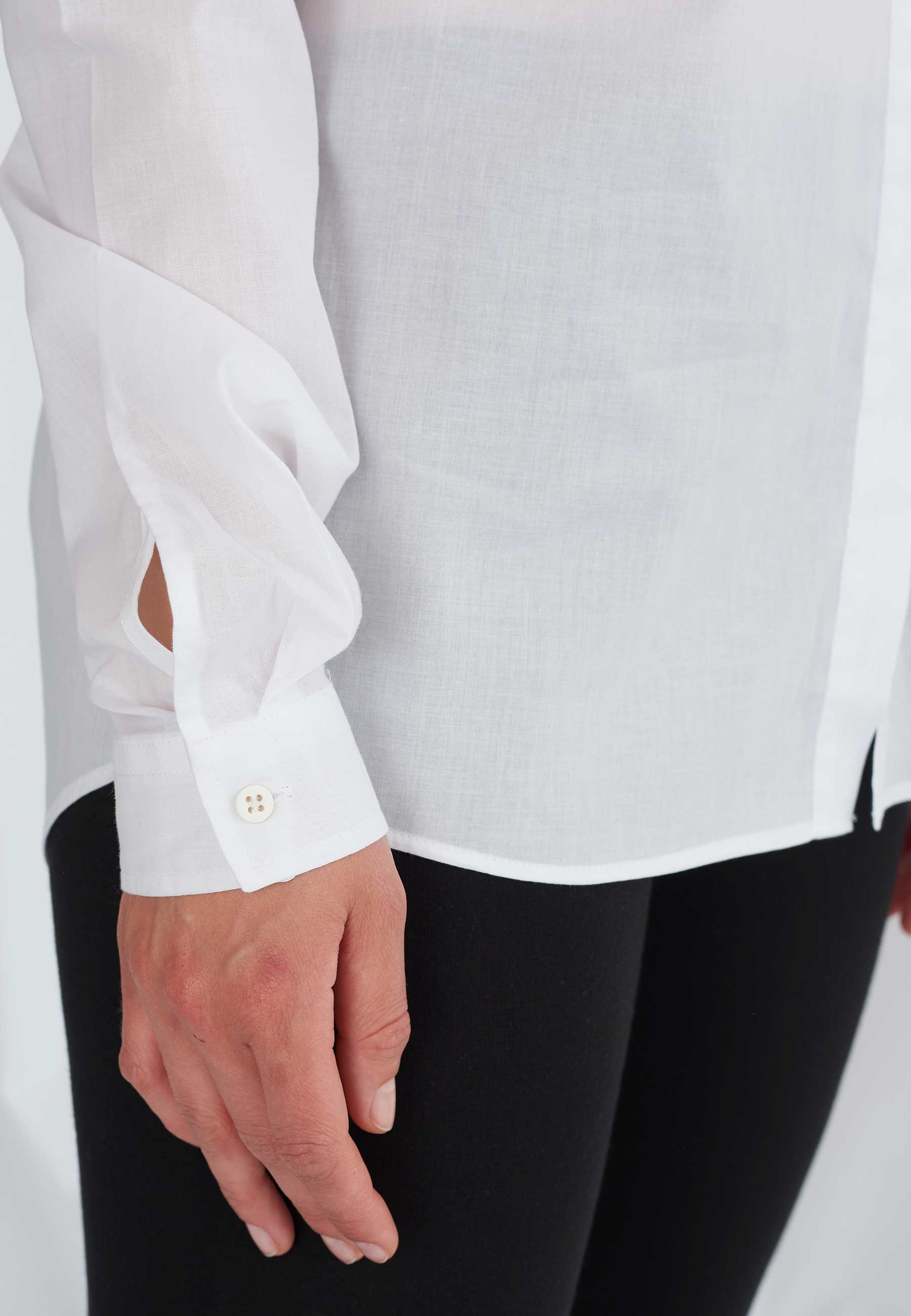 GROBUND Edith skjorten - den klassiske lette