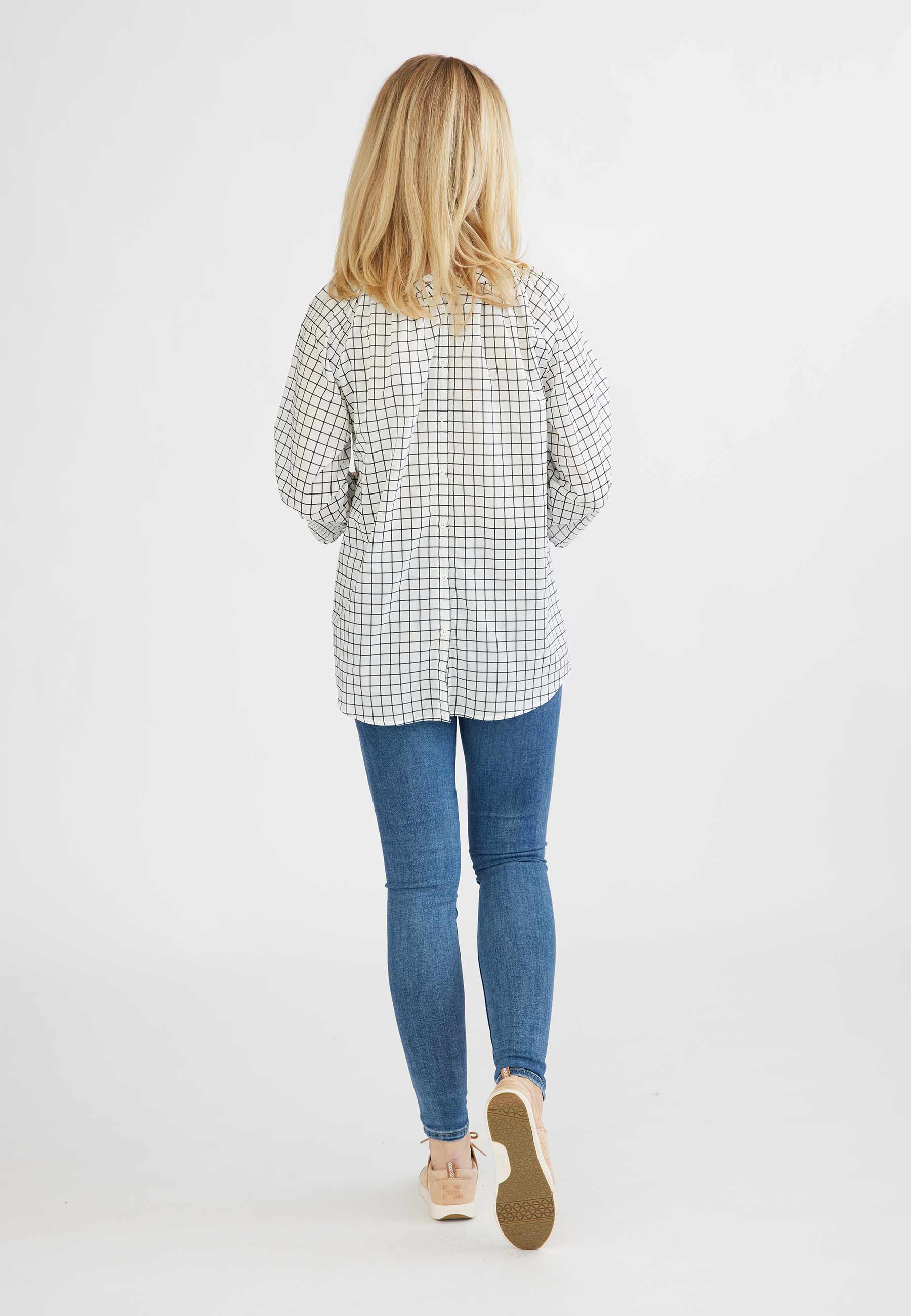 GROBUND Nadine blusen - den vendbare med knapper og tern