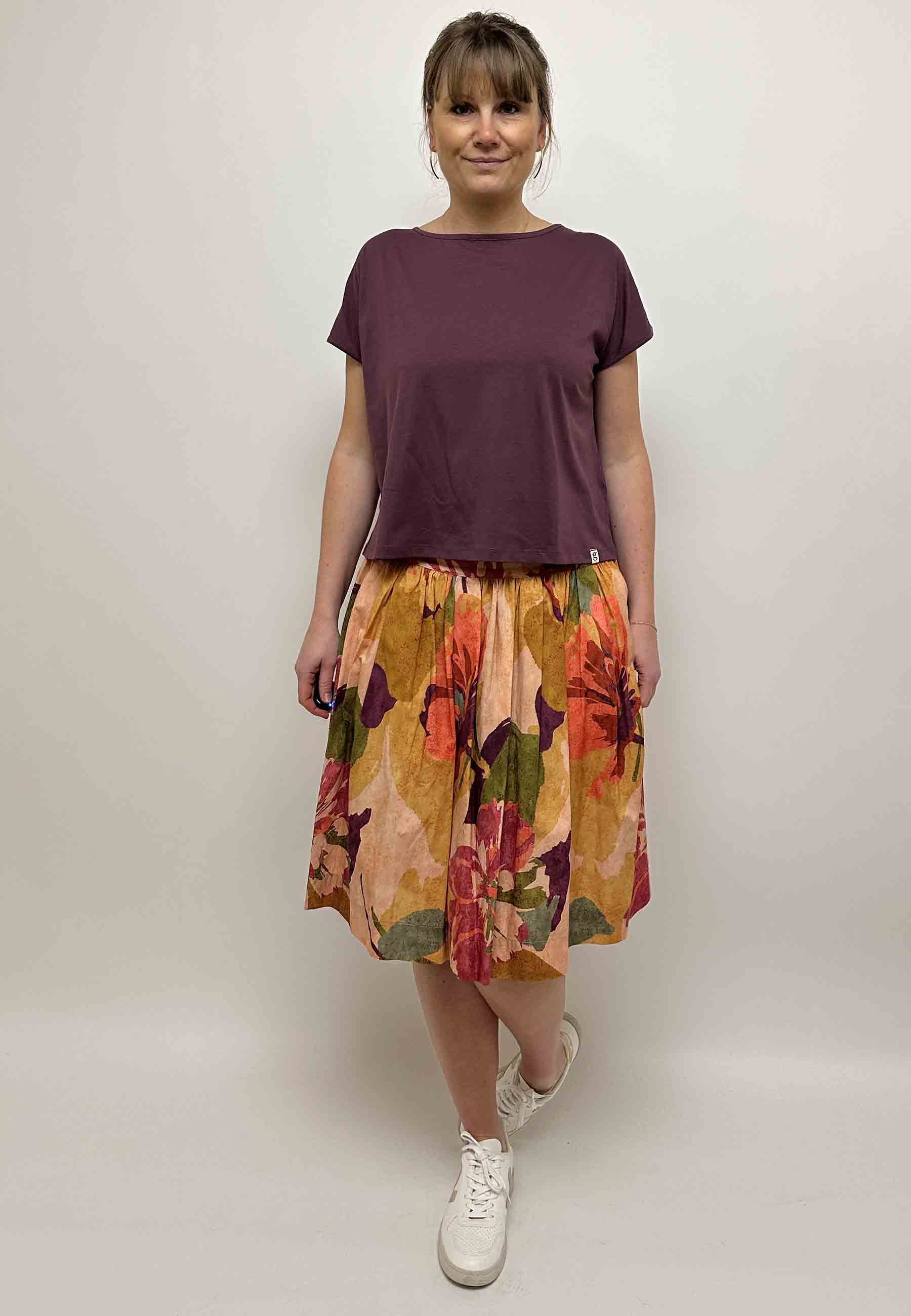 GROBUND Svala nederdelen - den med store blomster