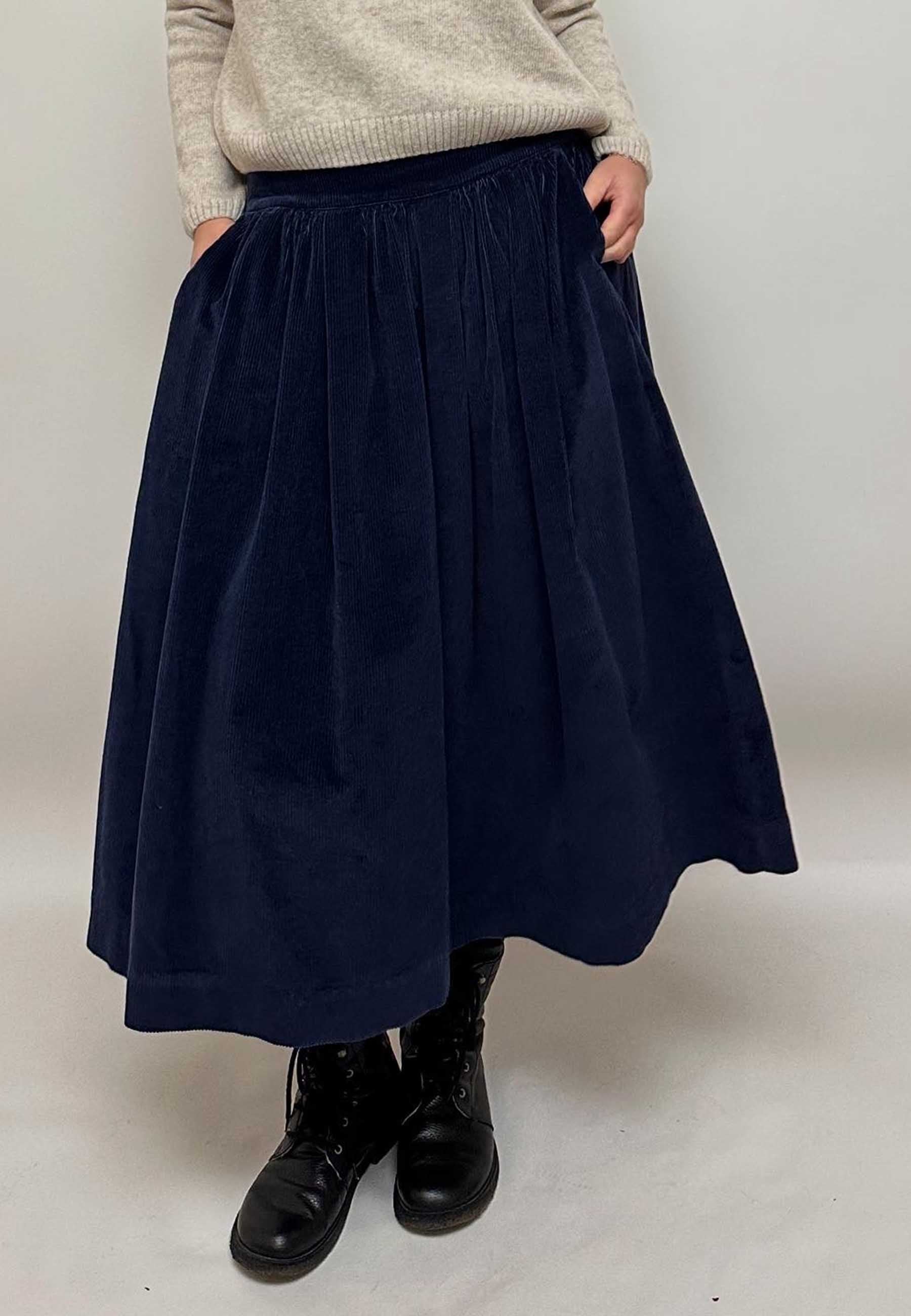 GROBUND Mette nederdel - den lange i navy blå fløjl