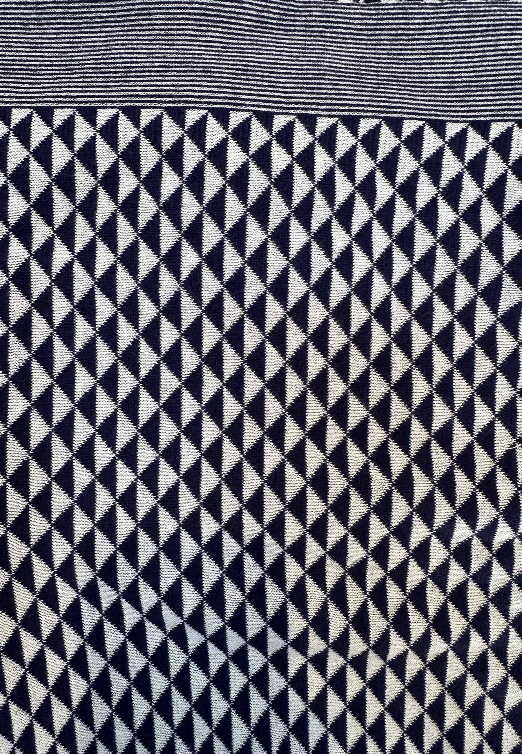 GROBUND Lotte strik tørklæde - det med trekanter i navy blå